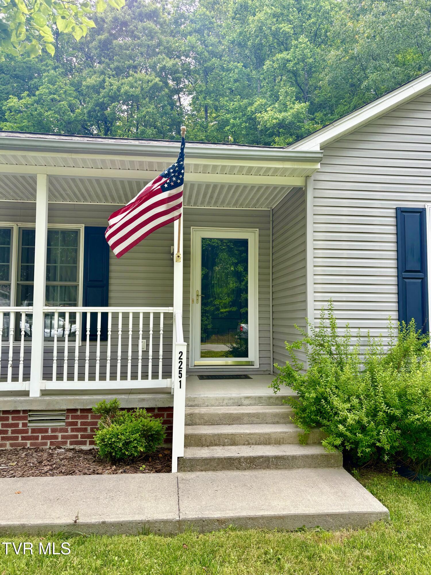 2251 Mountain Laurel Road Northeast Norton, VA 24273 - Photo 28 of 97 IMG_0634