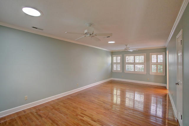994 Anchor Road Charleston, SC 29412 - Photo 40 of 47 Master w/skylights