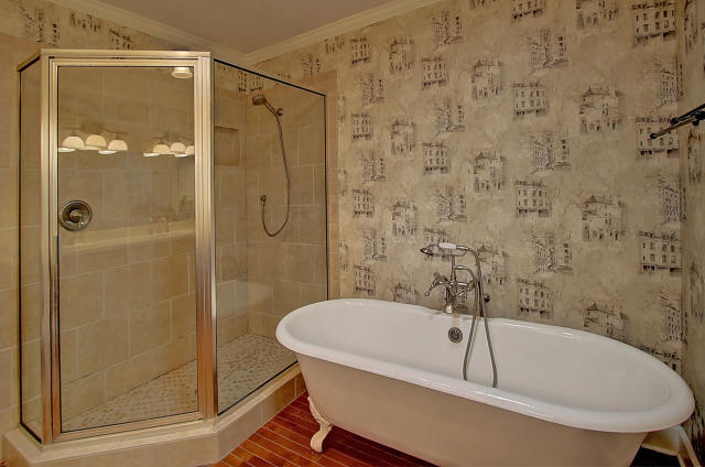 994 Anchor Road Charleston, SC 29412 - Photo 43 of 47 Master bath tub and shower