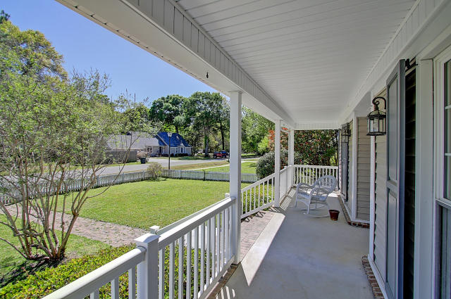 994 Anchor Road Charleston, SC 29412 - Photo 10 of 47 Full front porch
