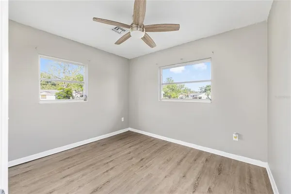 $275,000 | 5306 Southeast 107th Place, Belleview, FL 34420