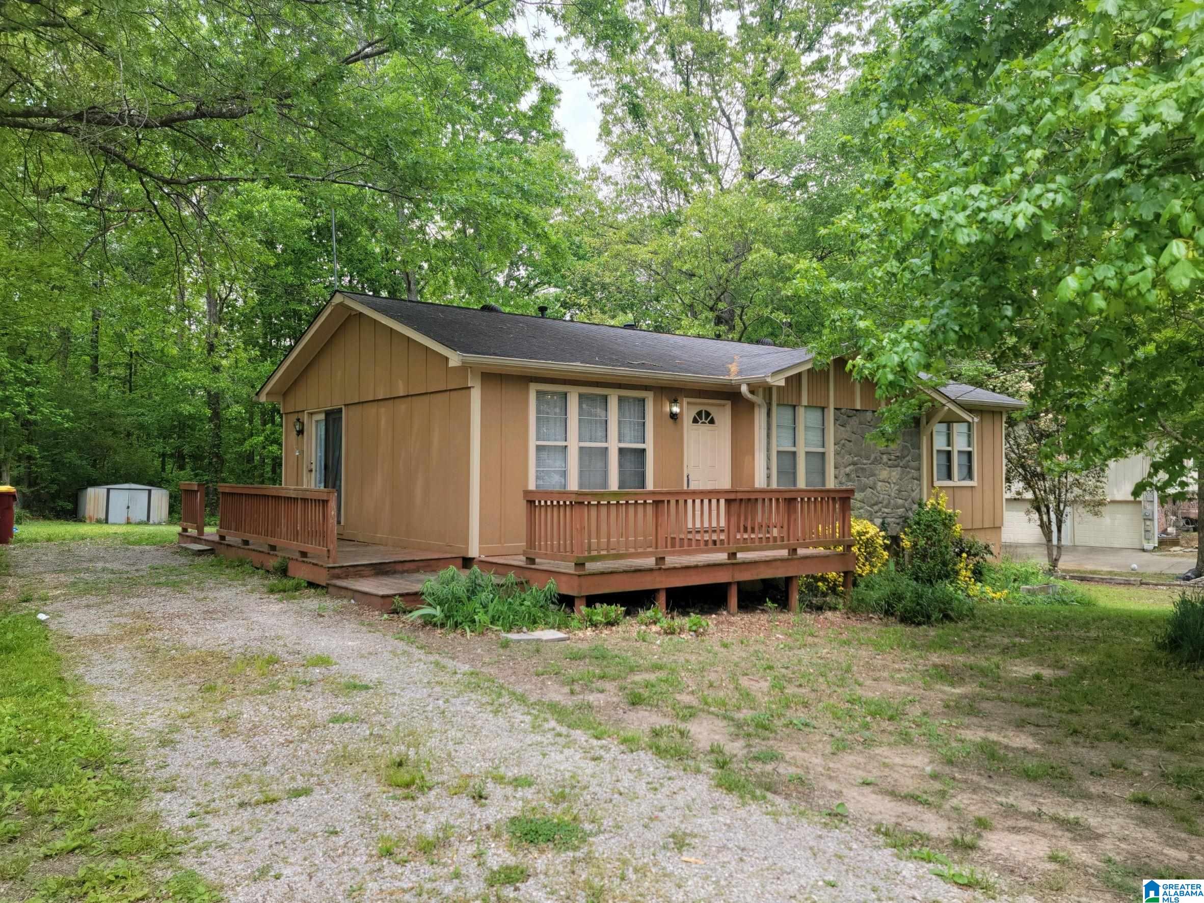 6538 Davison Road Pinson, AL 35126 - Photo 2 of 22
