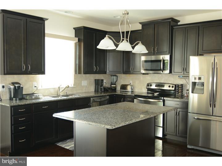 570 Partridge Court Mickleton, NJ 08056 - Photo 4 of 9