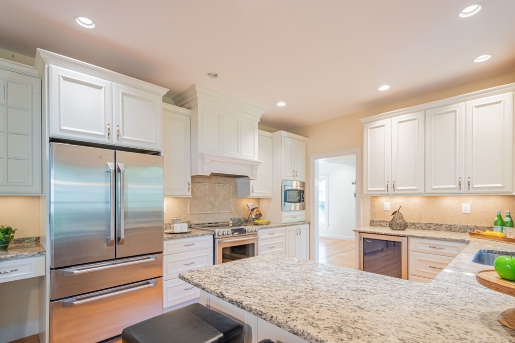 29 Hamblen Street Lexington, MA 02421 - Photo 11 of 42