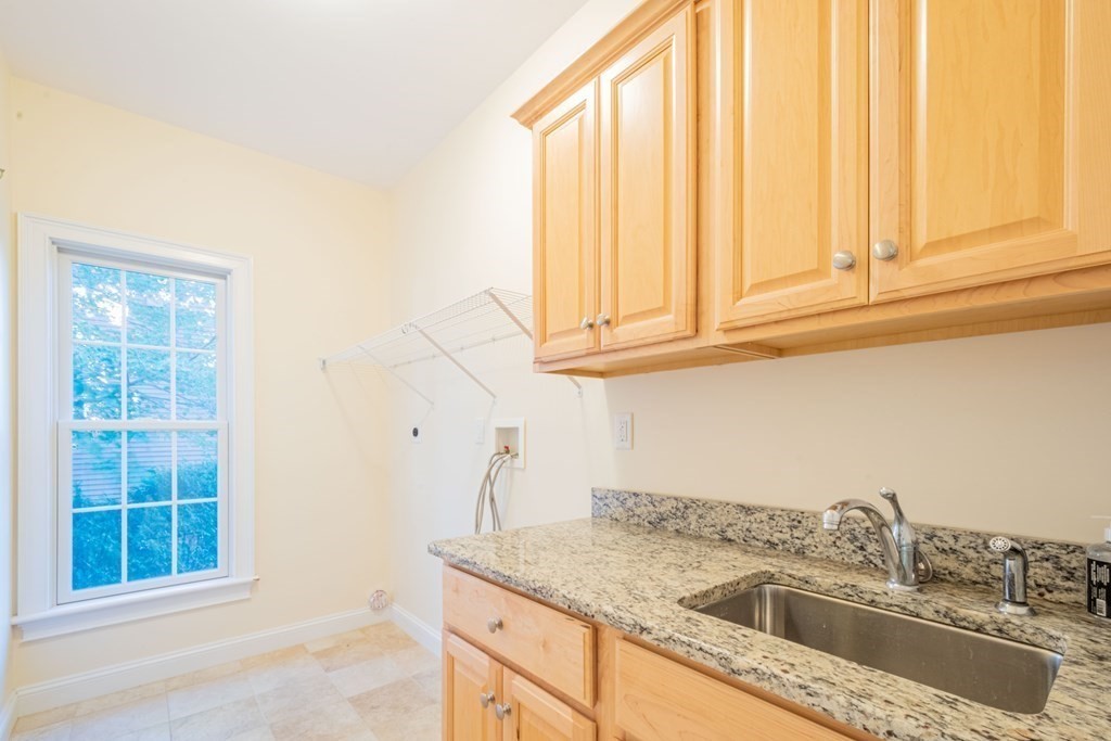 29 Hamblen Street Lexington, MA 02421 - Photo 20 of 42