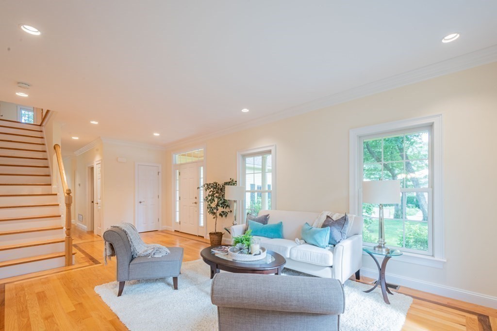 29 Hamblen Street Lexington, MA 02421 - Photo 3 of 42