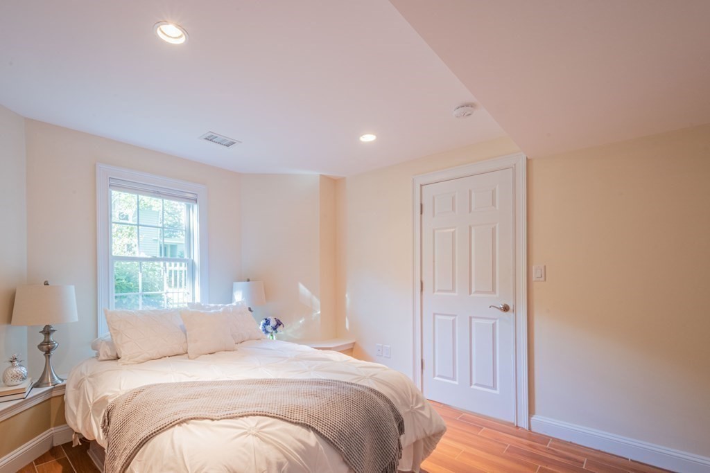 29 Hamblen Street Lexington, MA 02421 - Photo 38 of 42