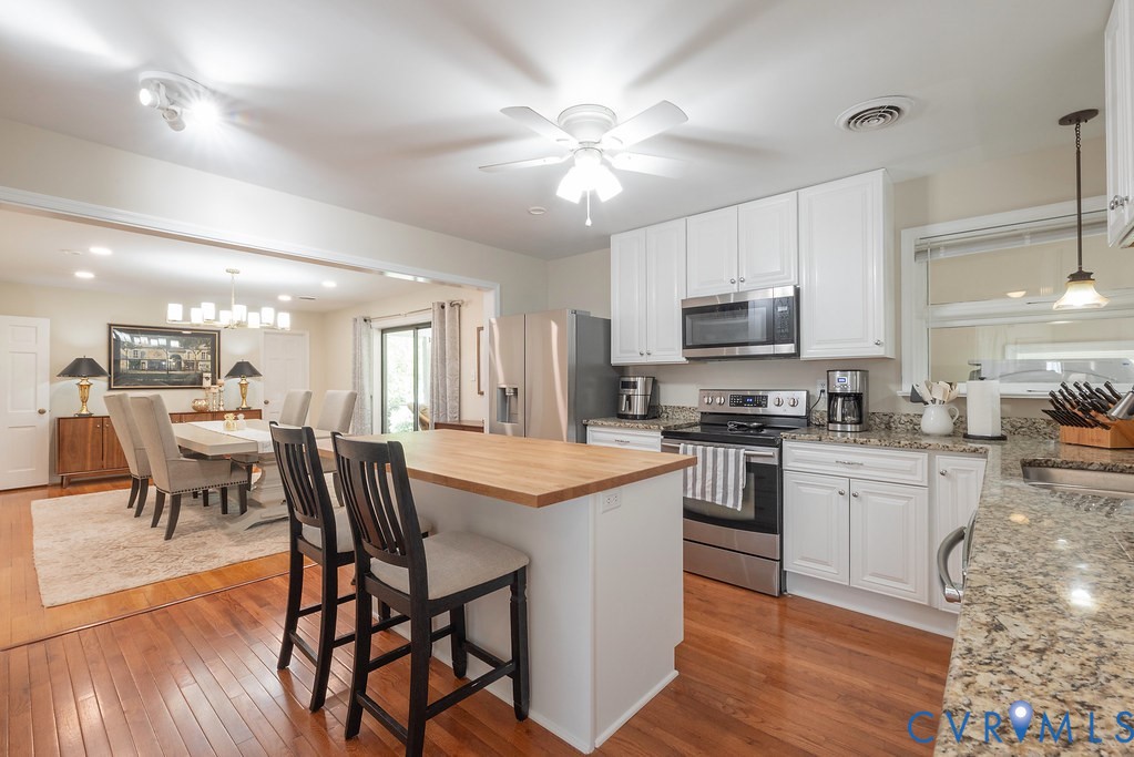 10601 Courtney Road Glen Allen, VA 23060 - Photo 12 of 54 Gallery Image 12