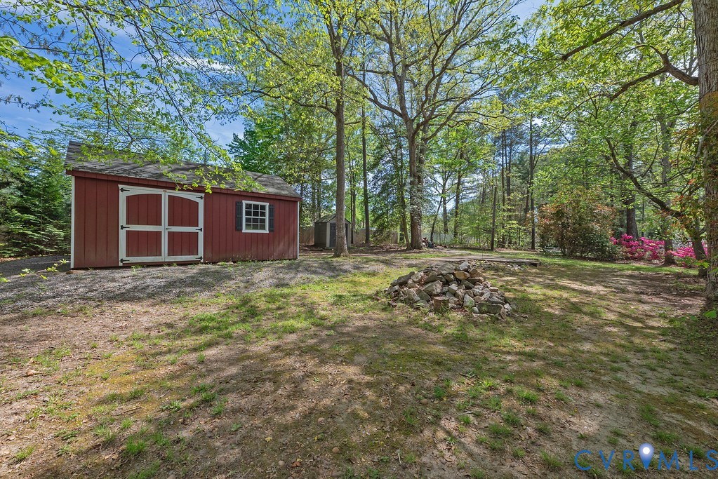 10601 Courtney Road Glen Allen, VA 23060 - Photo 48 of 54 Gallery Image 48