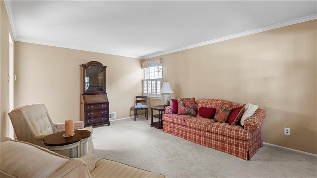 205 Camelford Road McMurray, PA 15317 - Photo 12 of 32 a living room with furniture and a couch