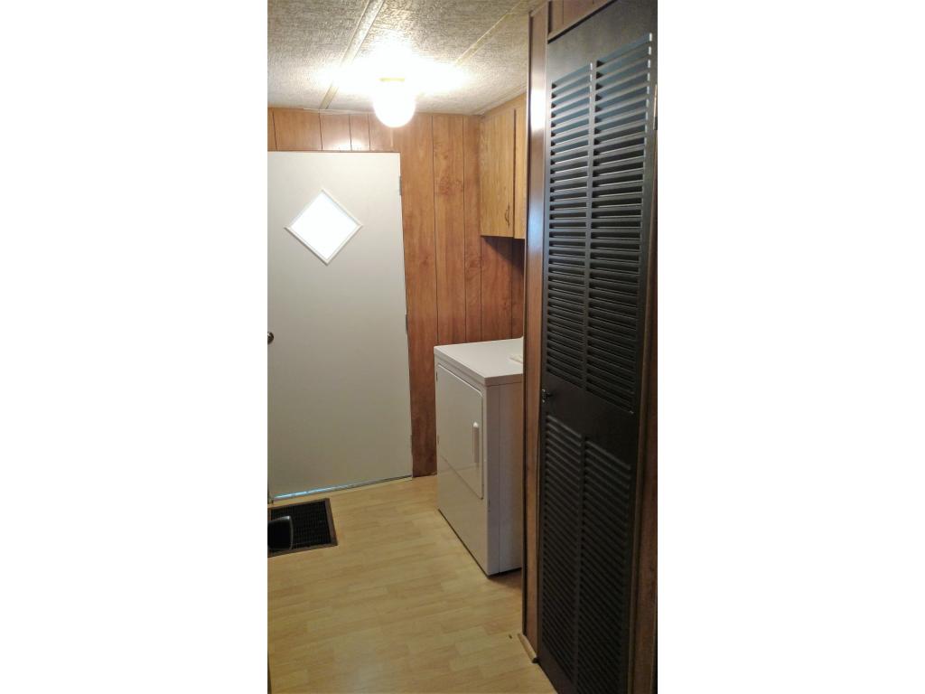 9 Roger Road Goffstown, NH 03045 - Photo 14 of 17 Gallery Image 14