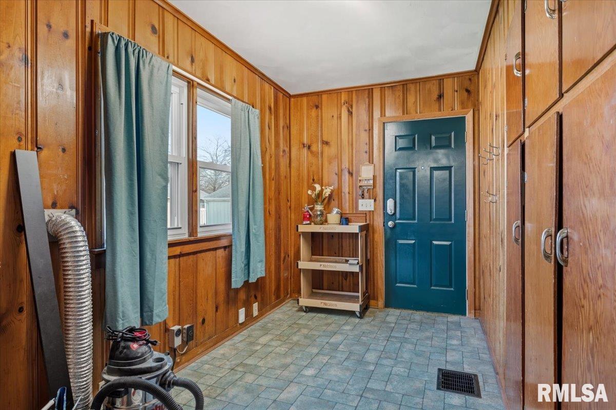 2830 South State Street Springfield, IL 62704 - Photo 18 of 32