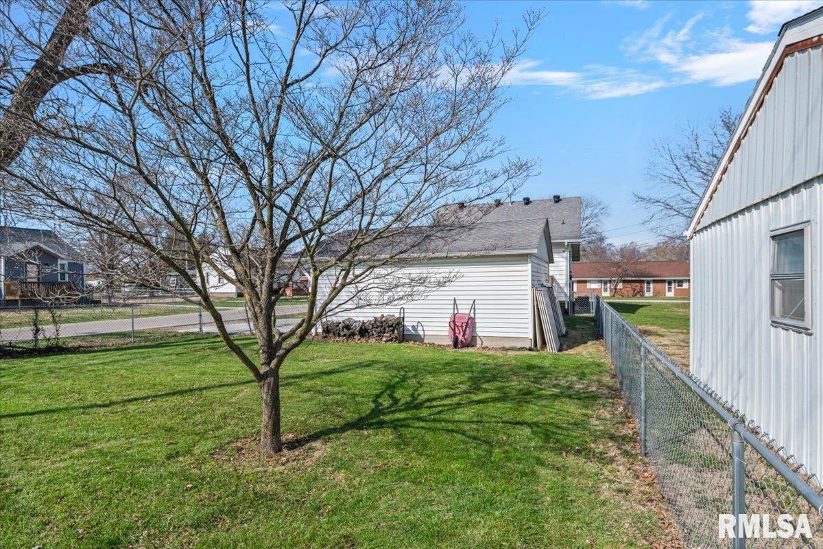 2830 South State Street Springfield, IL 62704 - Photo 31 of 32