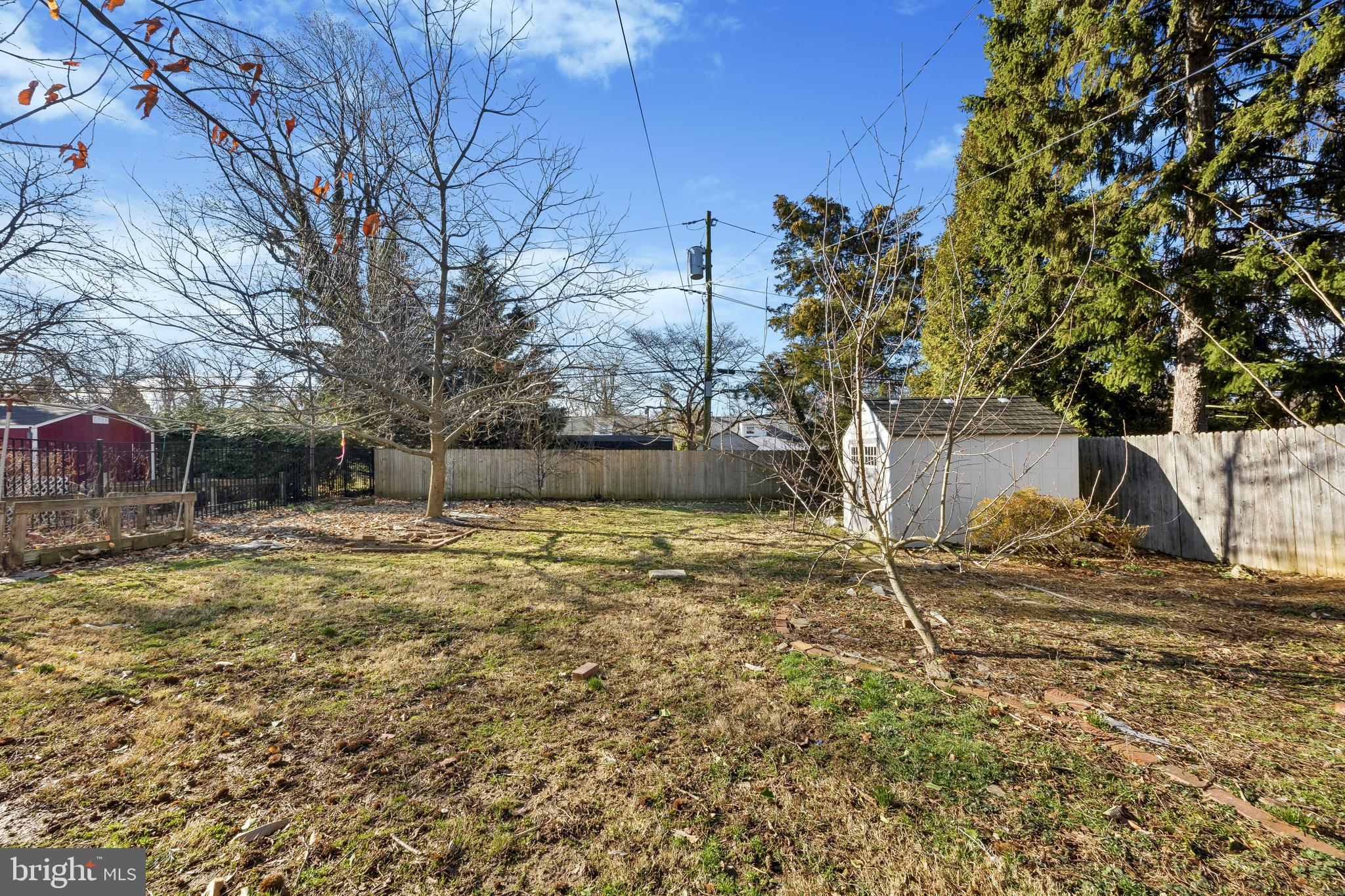 336 Valley View Road Springfield, PA 19064 - Photo 24 of 24 a view of a yard with a house