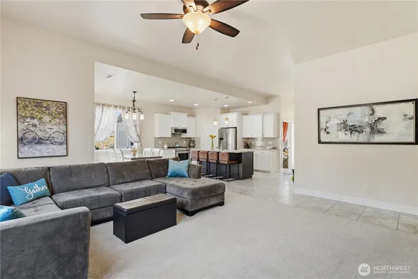 $485,000 | 4304 South Dennis Court, Kennewick, WA 99337