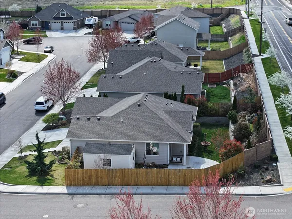 $485,000 | 4304 South Dennis Court, Kennewick, WA 99337