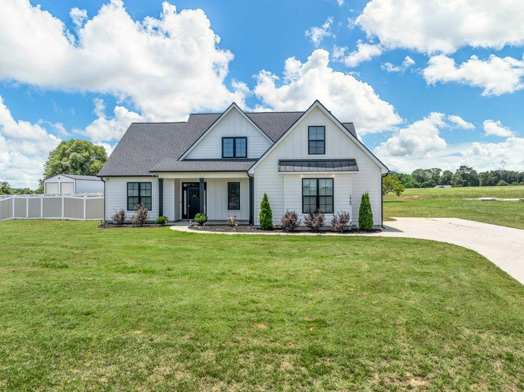 1969 Goodjoin Road Campobello, SC 29322 - Photo 3 of 45