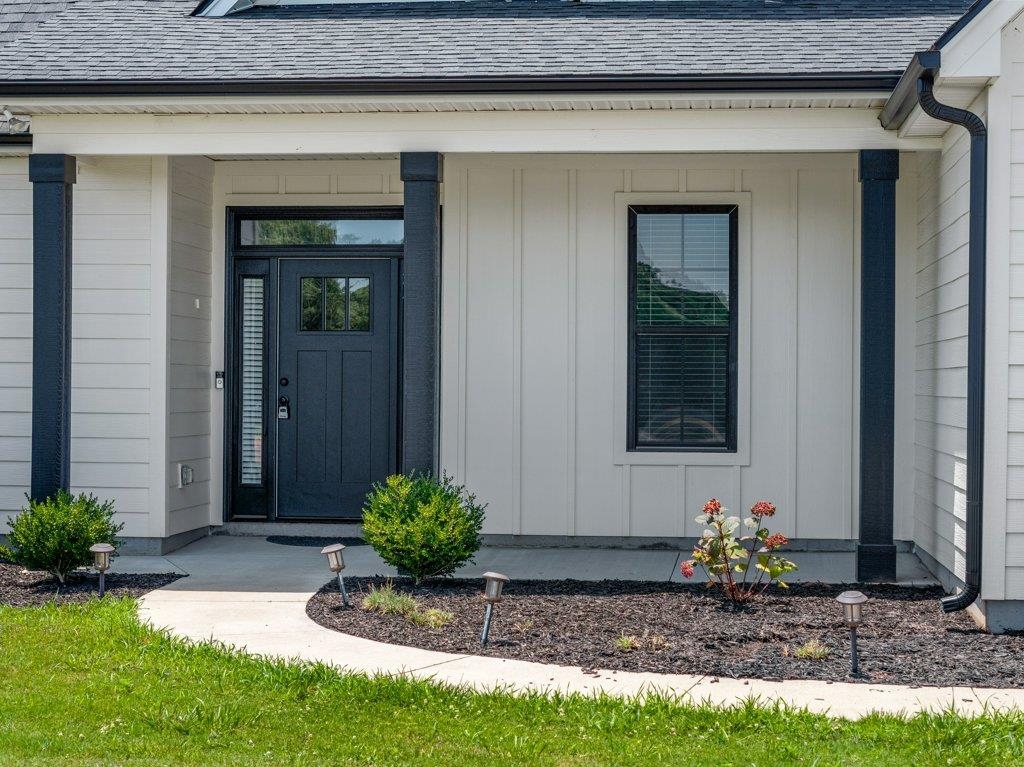 1969 Goodjoin Road Campobello, SC 29322 - Photo 5 of 45