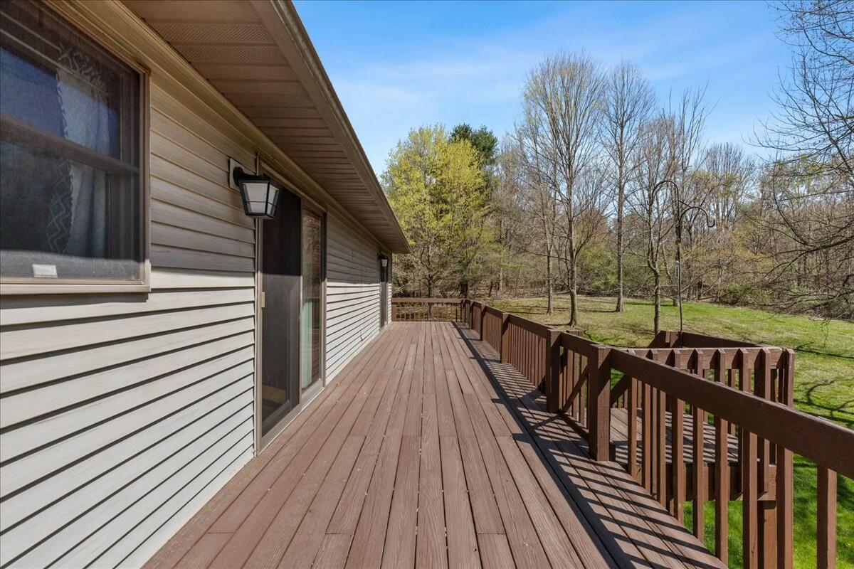 14580 Monroe Mills Road Howard, OH 43028 - Photo 12 of 34 Back Deck Top