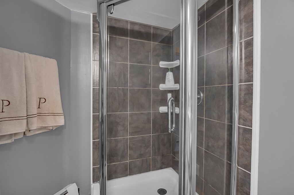 21 River Road Templeton, MA 01436 - Photo 20 of 26 a bathroom with a shower