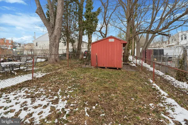 $264,900 | 1111 West Lafayette Street, Norristown, PA 19401