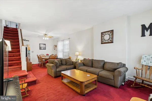 $264,900 | 1111 West Lafayette Street, Norristown, PA 19401