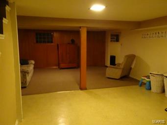 7201 Weber Road St. Louis, MO 63123 - Photo 10 of 14 Gallery Image 10