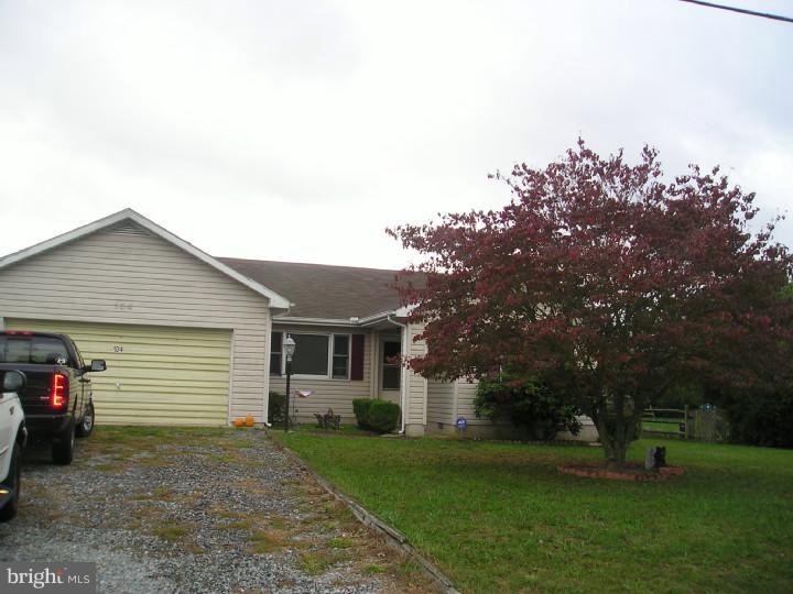 104 Barratts Chapel Road Felton, DE 19943 - Photo 1 of 21 Gallery Image 1