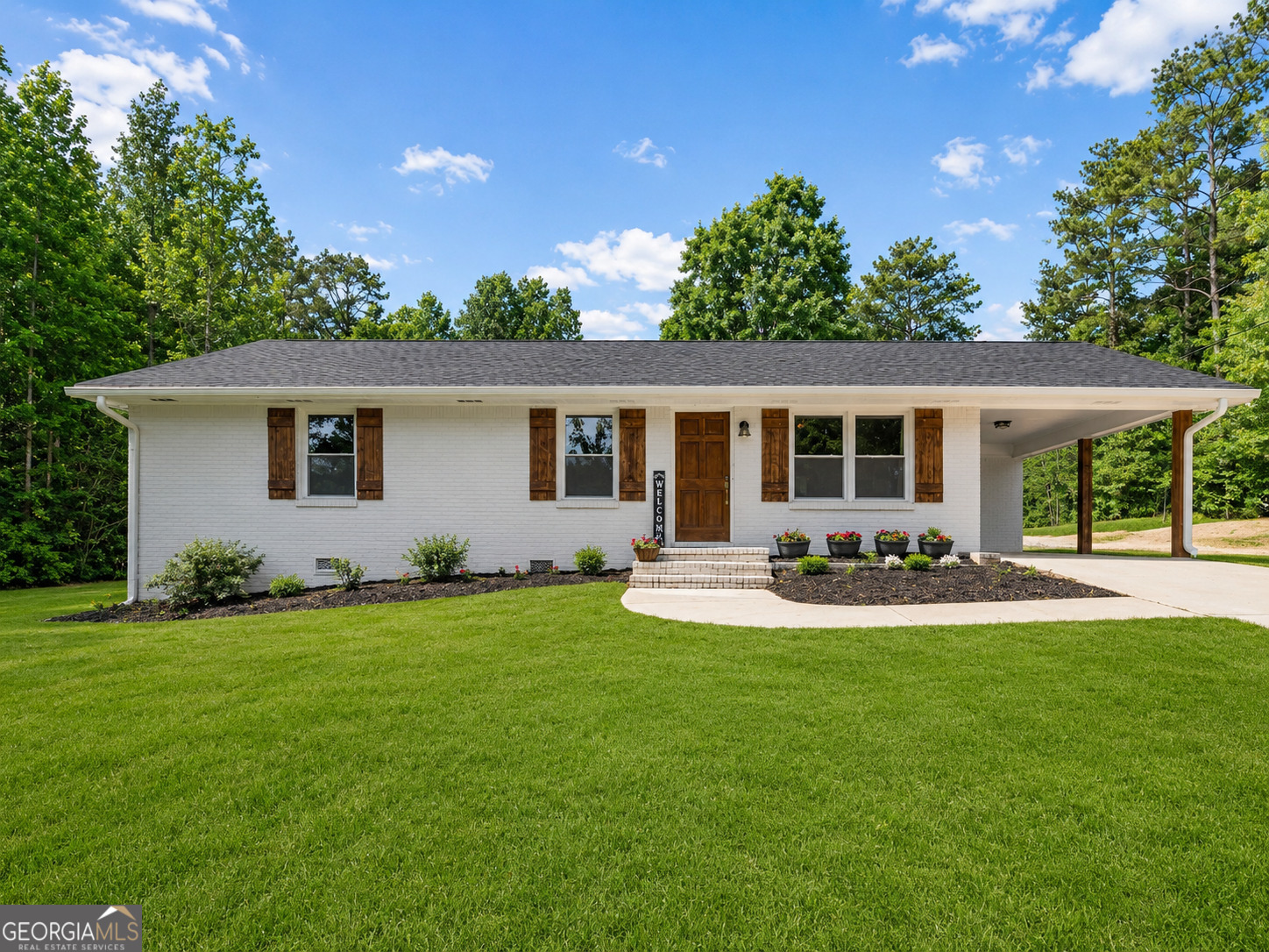 899 Simmons Road Social Circle, GA 30025 - Photo 1 of 31