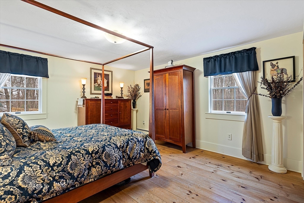 137 Sutton Road Webster, MA 01570 - Photo 21 of 33 Gallery Image 21