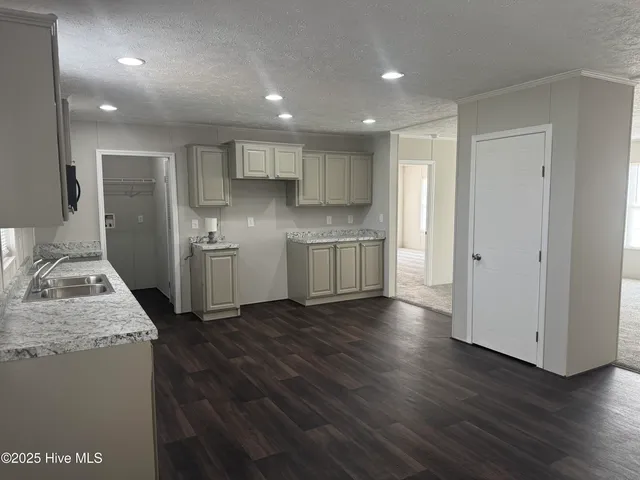 $159,900 | 704 Wade Road, Scotland Neck, NC 27874