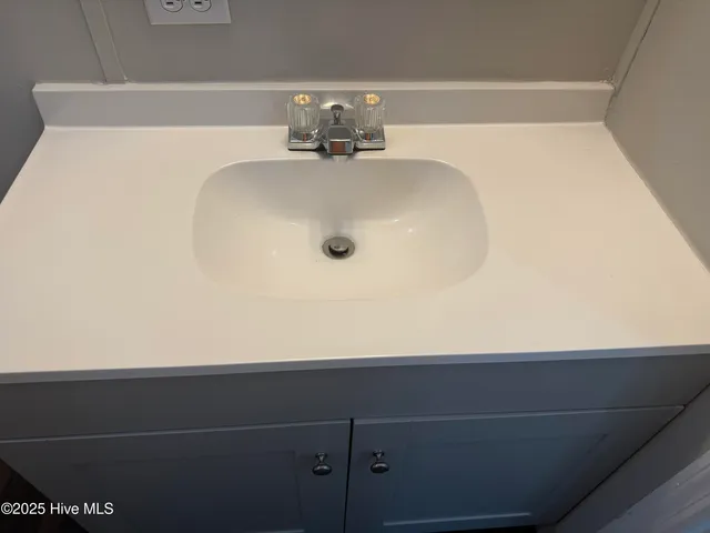 $159,900 | 704 Wade Road, Scotland Neck, NC 27874