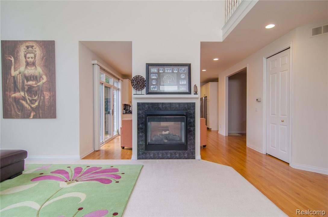 2124 Wentworth Drive Rochester, MI 48307 - Photo 8 of 45 GRU_1966.jpg
