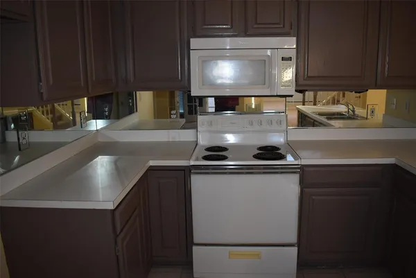 $2,450 | 821 Ashford Drive, Coppell, TX 75019