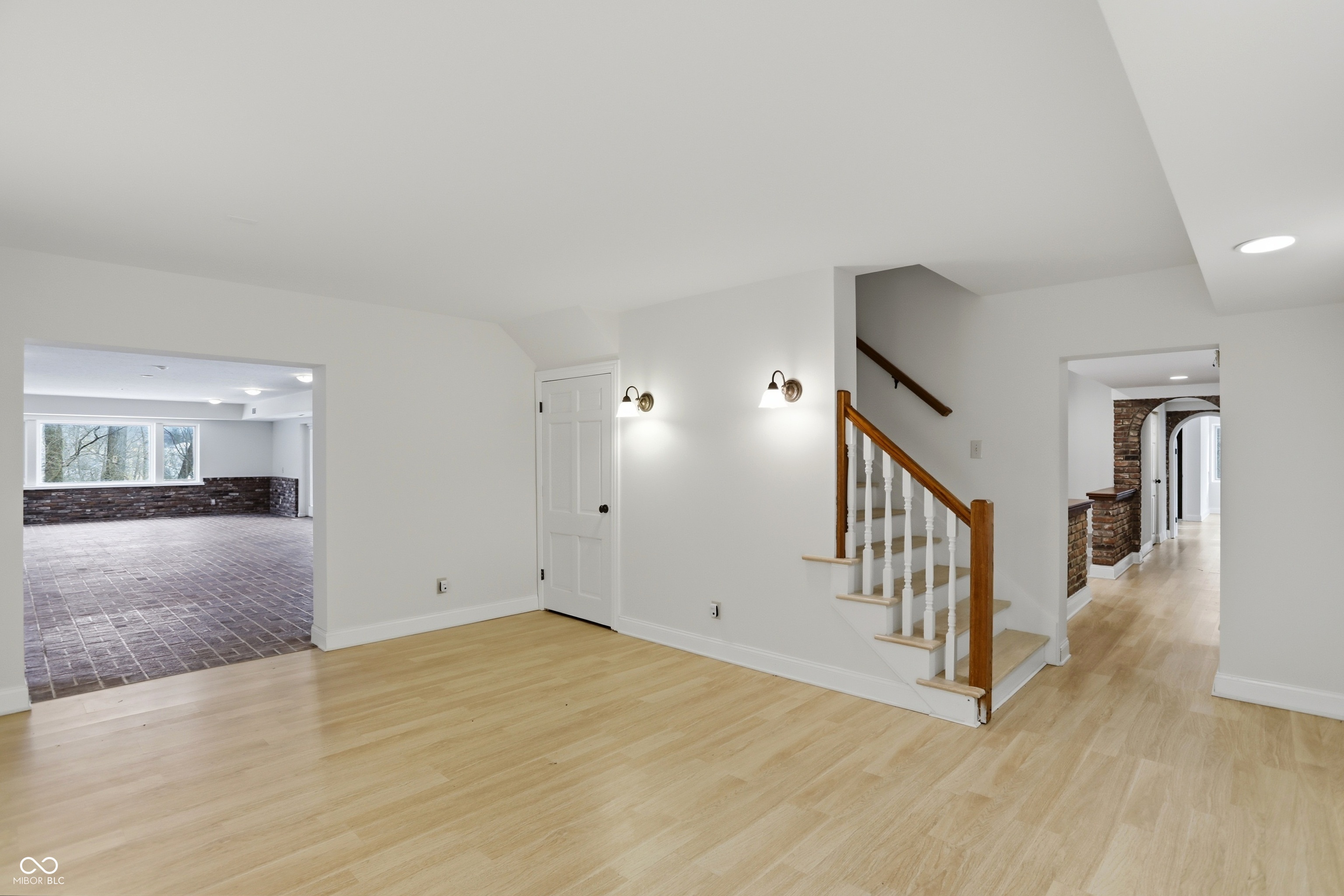 8602 Frontgate Lane Indianapolis, IN 46256 - Photo 105 of 136