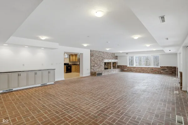 $1,299,000 | 8602 Frontgate Lane, Indianapolis, IN 46256