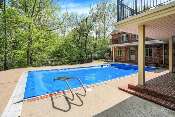 $1,299,000 | 8602 Frontgate Lane, Indianapolis, IN 46256