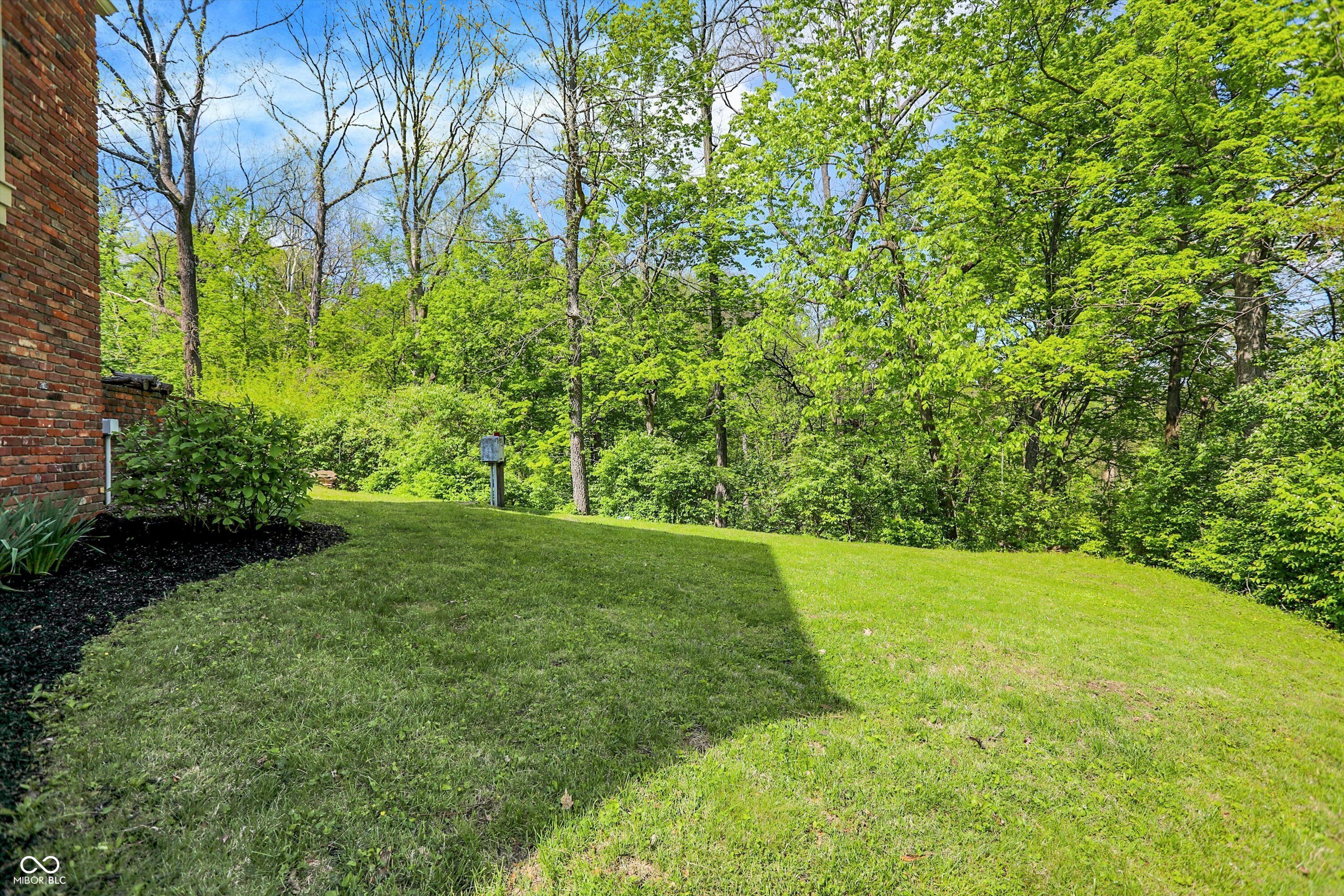 8602 Frontgate Lane Indianapolis, IN 46256 - Photo 128 of 136