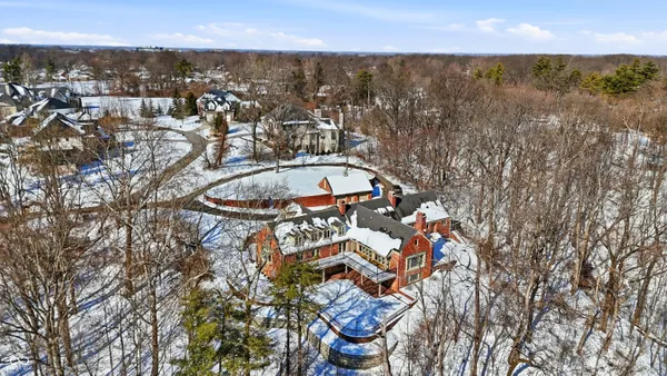 $1,299,000 | 8602 Frontgate Lane, Indianapolis, IN 46256