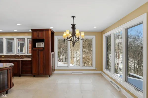 $1,299,000 | 8602 Frontgate Lane, Indianapolis, IN 46256