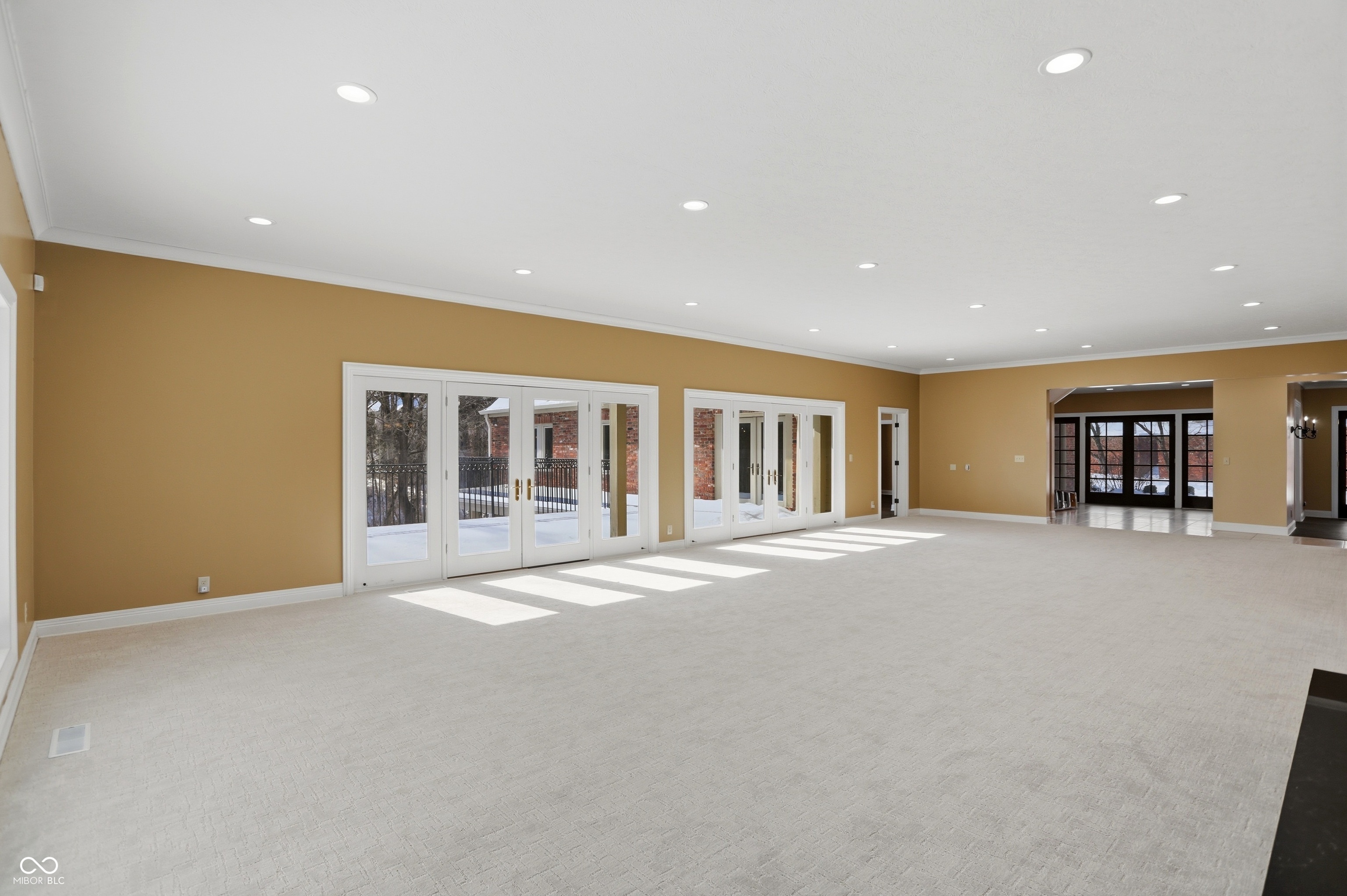 8602 Frontgate Lane Indianapolis, IN 46256 - Photo 22 of 136