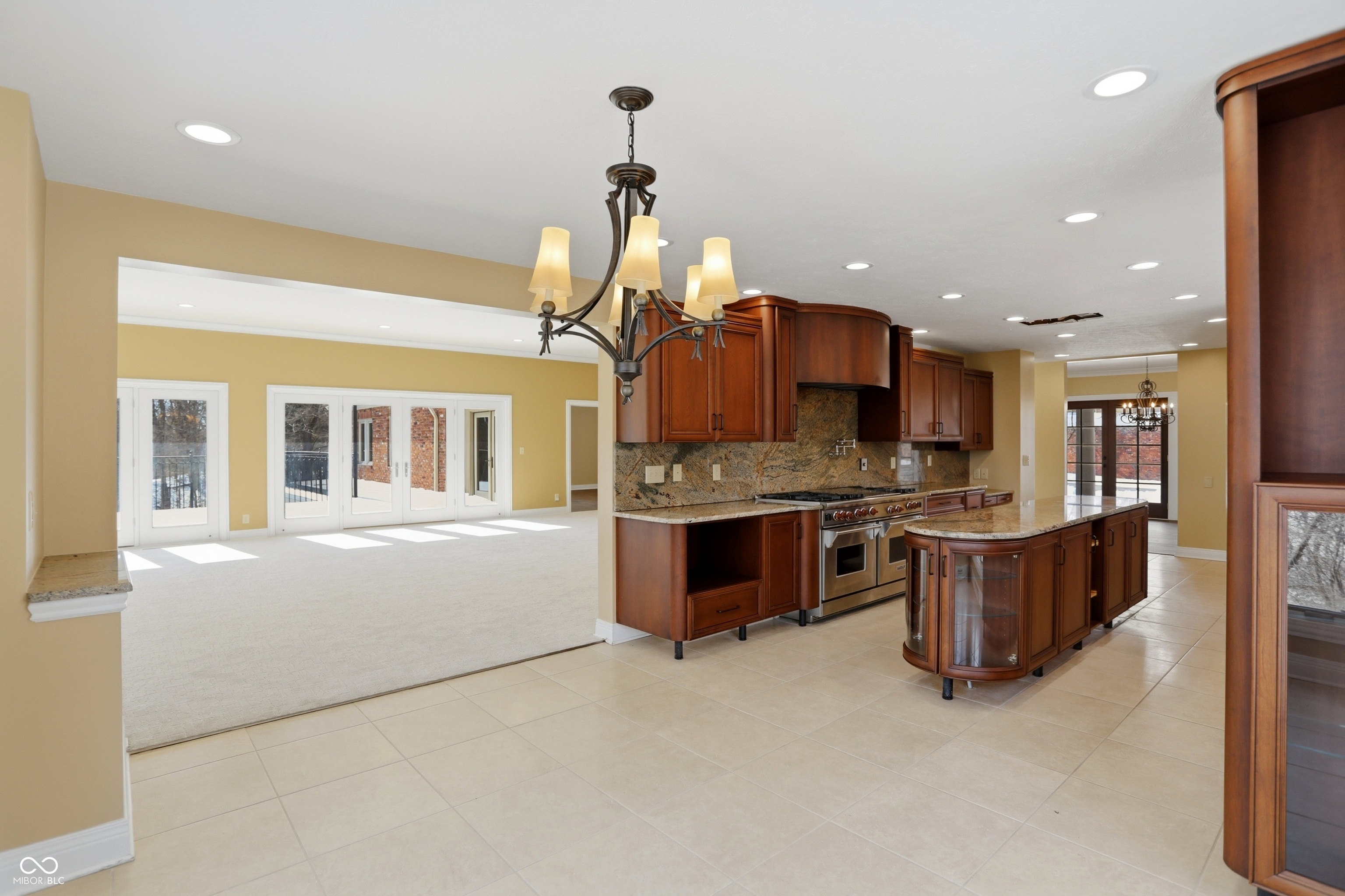 8602 Frontgate Lane Indianapolis, IN 46256 - Photo 26 of 136