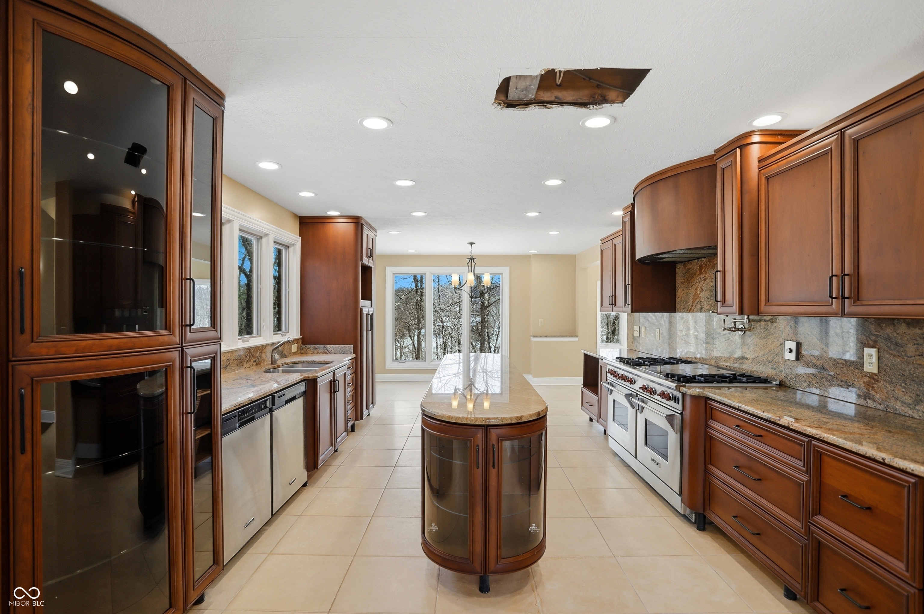 8602 Frontgate Lane Indianapolis, IN 46256 - Photo 28 of 150