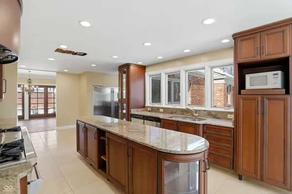 $1,299,000 | 8602 Frontgate Lane, Indianapolis, IN 46256