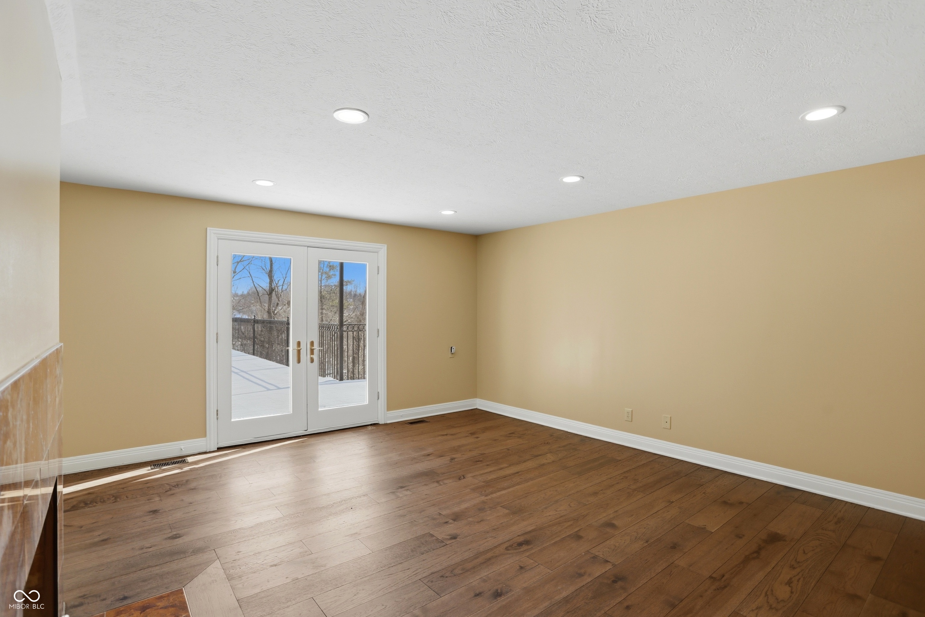 8602 Frontgate Lane Indianapolis, IN 46256 - Photo 46 of 136