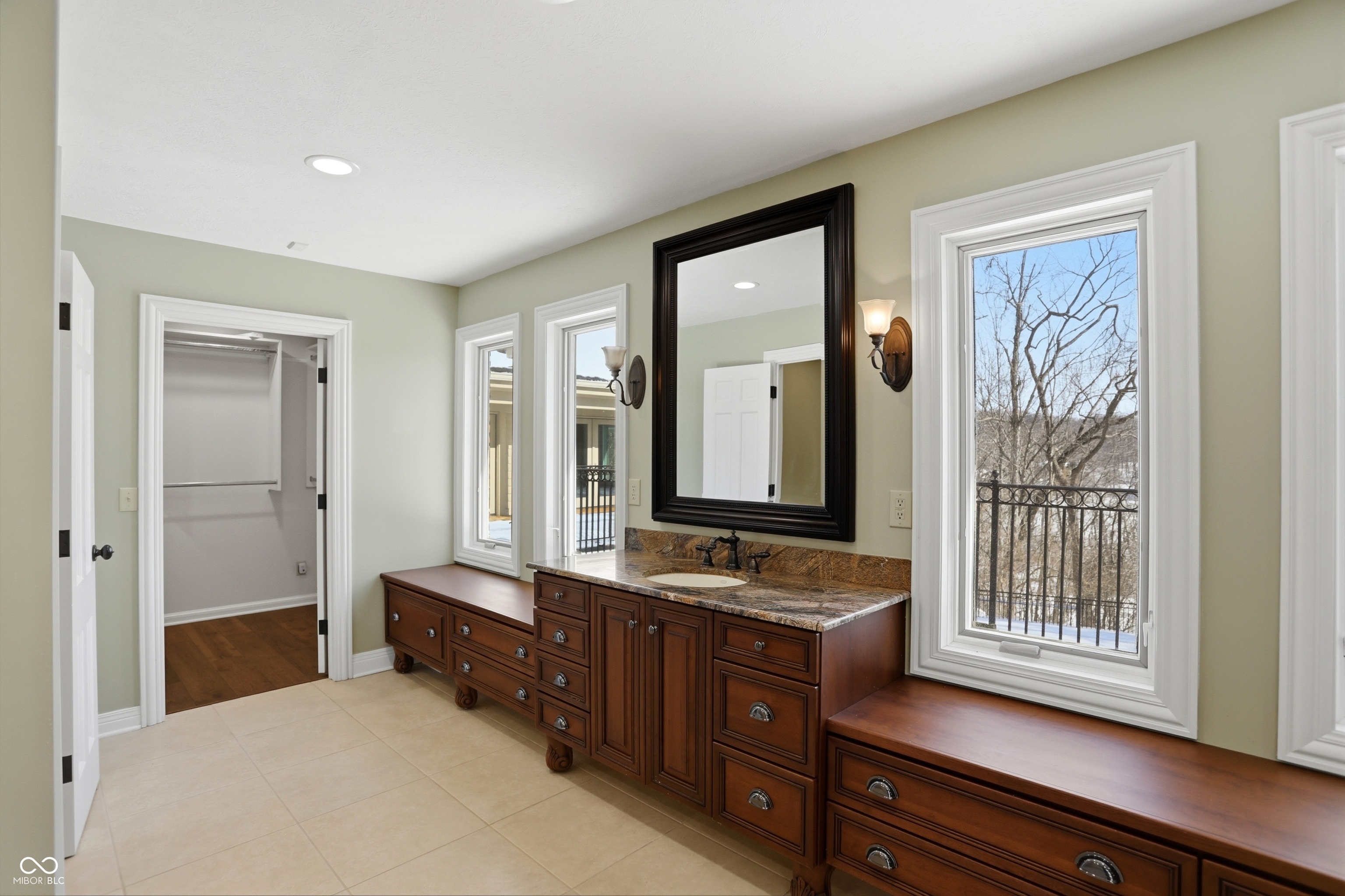 8602 Frontgate Lane Indianapolis, IN 46256 - Photo 60 of 150