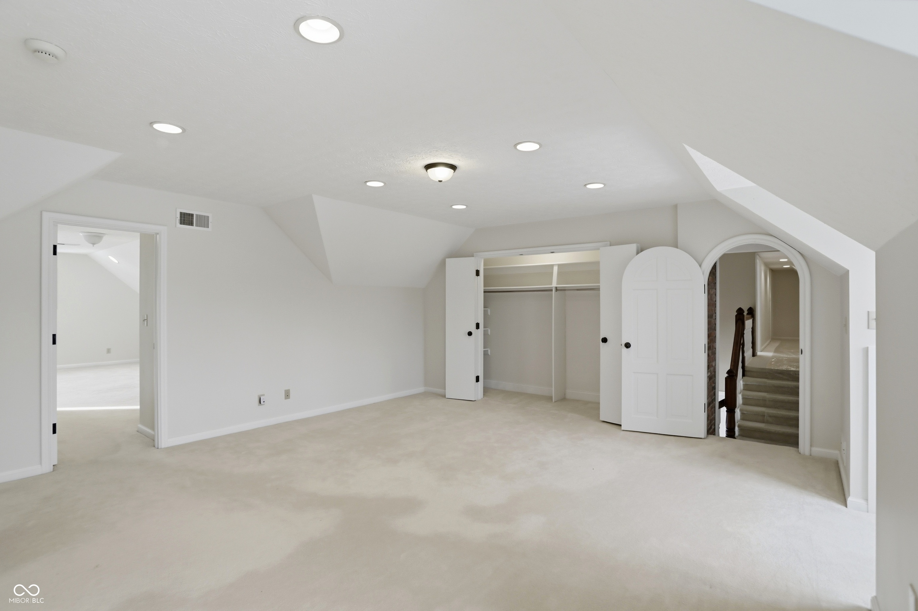 8602 Frontgate Lane Indianapolis, IN 46256 - Photo 62 of 150