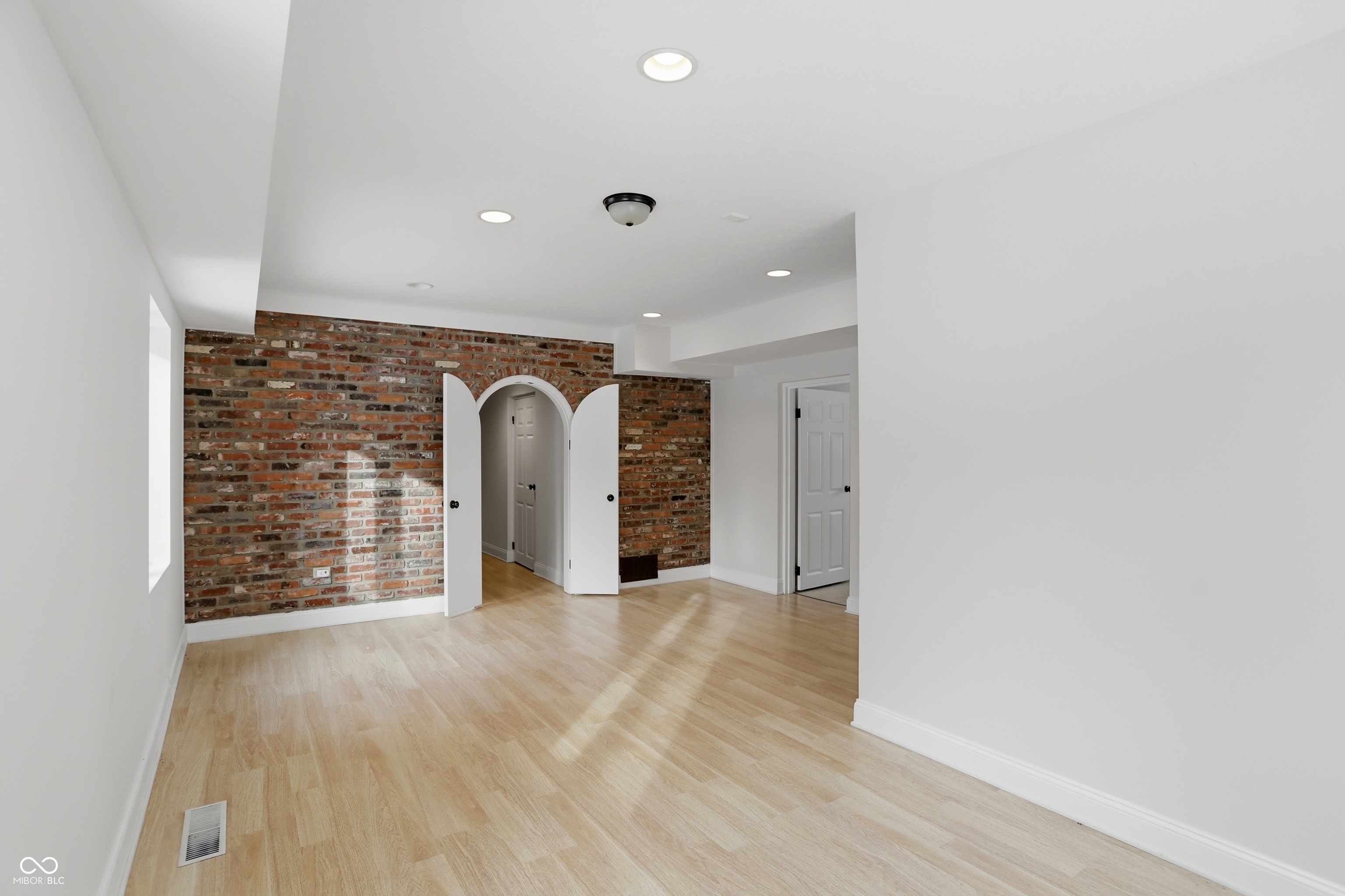 8602 Frontgate Lane Indianapolis, IN 46256 - Photo 84 of 150