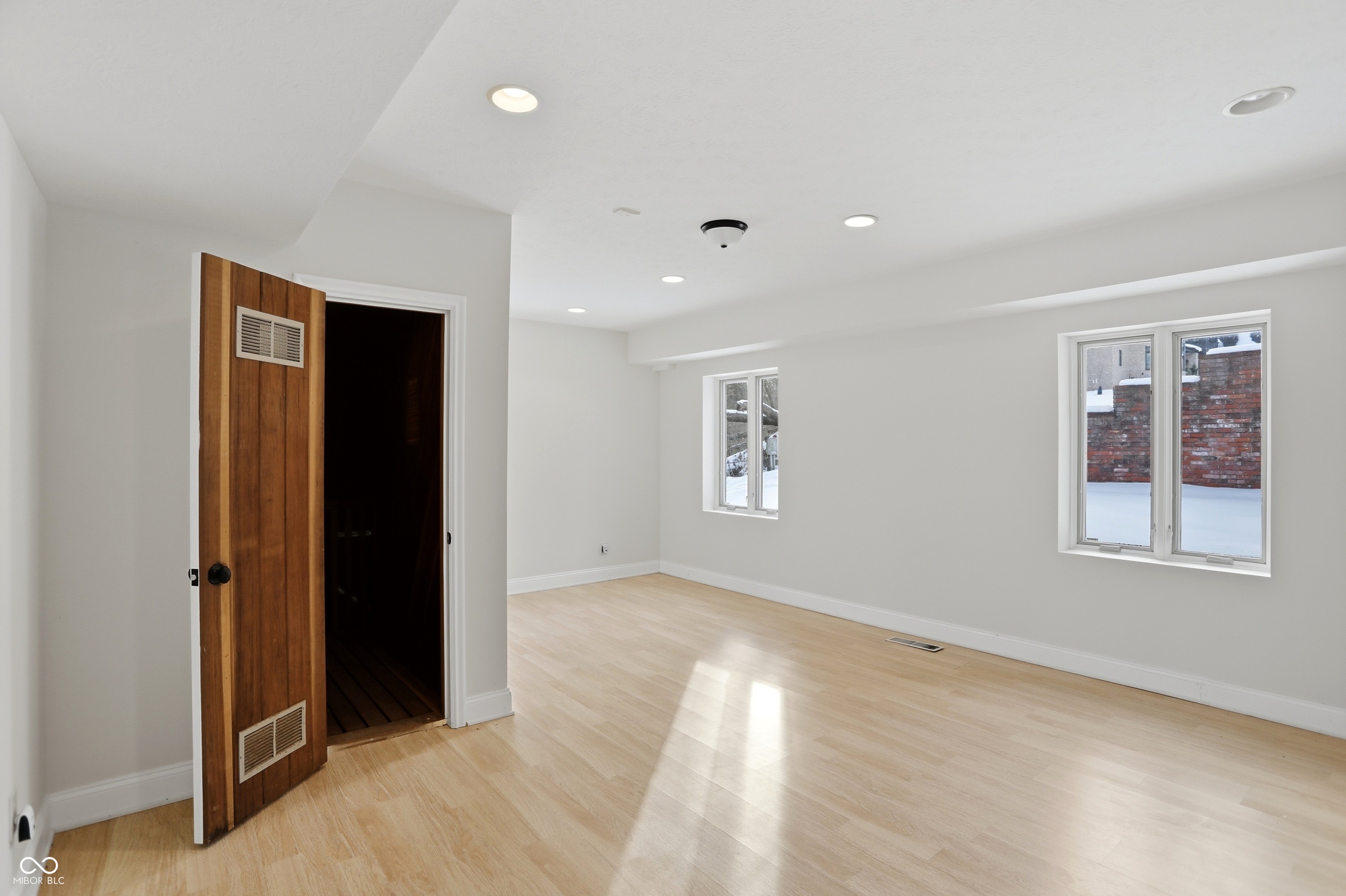 8602 Frontgate Lane Indianapolis, IN 46256 - Photo 90 of 136