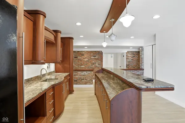 $1,299,000 | 8602 Frontgate Lane, Indianapolis, IN 46256